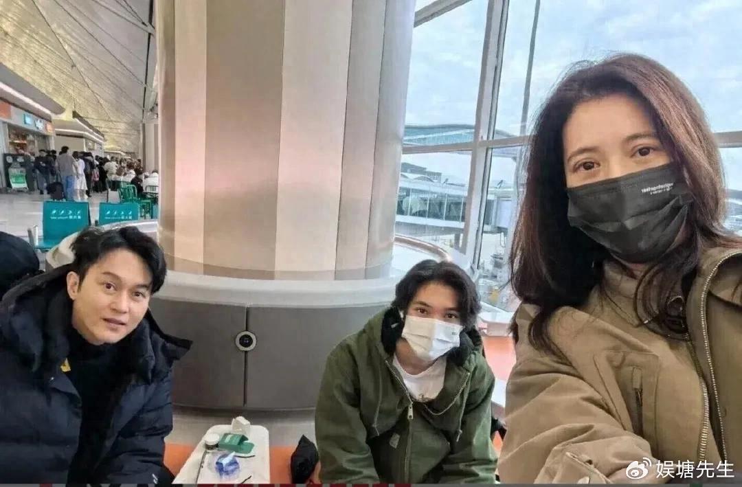 19岁张慕童被曝休学自学音乐，张智霖袁咏仪曾出现意见分歧