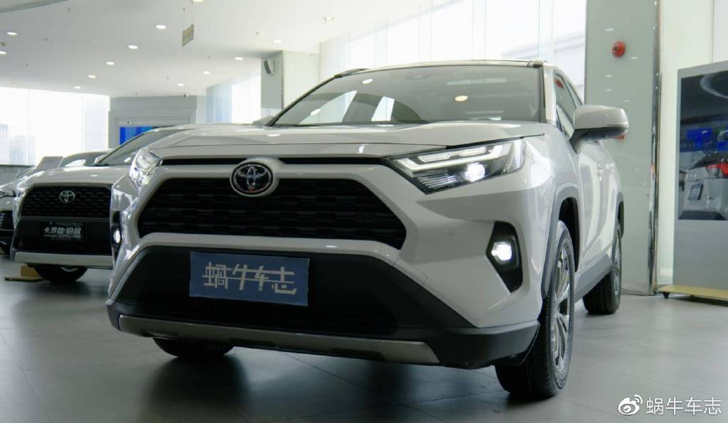 豐田RAV4榮放雙擎和日產超混奇駿怎么選?