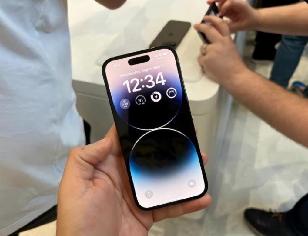 iphone 14pro降价后价格 03a7-8e7095b379aa3d4196ae68a225b10b30.jpg