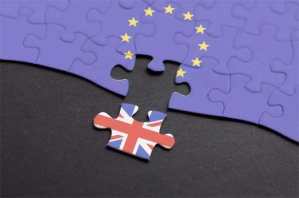 要步特朗普的后尘?英国首相约翰逊被要求辞职,脱欧的最大背锅侠休闲区蓝鸢梦想 - Www.slyday.coM 要步特朗普的后尘?英国首相约翰逊被要求辞职,脱欧的最大背锅侠休闲区蓝鸢梦想 - Www.slyday.coM