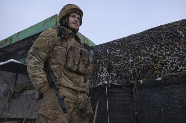 乌防长抱怨：德国阻止乌克兰通过北约获得致命武器，是怕激怒<a href=