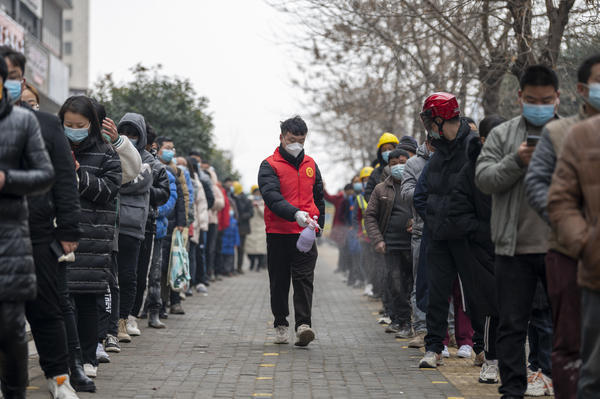 郑州速度!计划6小时完成1260万人核酸采样,平均每分钟35000人,每秒钟583人休闲区蓝鸢梦想 - Www.slyday.coM 郑州速度!计划6小时完成1260万人核酸采样,平均每分钟35000人,每秒钟583人休闲区蓝鸢梦想 - Www.slyday.coM