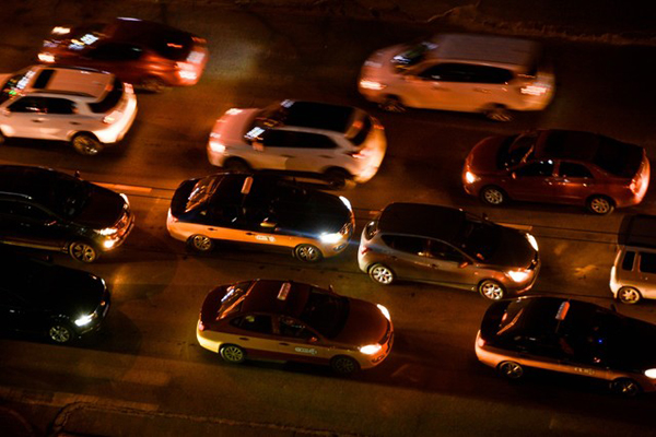 华西证券：汽车智能电动巨变 看好汽车行业黄金十年