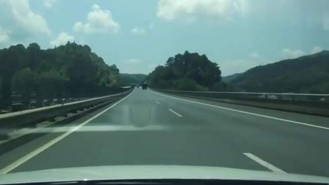 自驾电动汽车春节返乡，需要做好这些事？驾车幸福感倍增