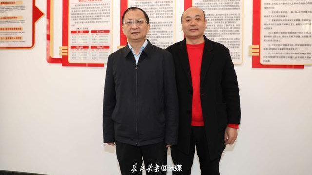 陕西渭南：市政协主席走访看望市直政协委员工作室负责人王元宏