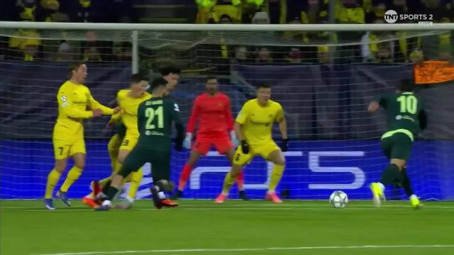 一分钟内两张黄牌