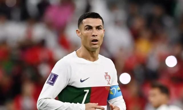 央视现场直播!葡萄牙战瑞士力拼八强,C罗再度冲击世界杯纪录休闲区蓝鸢梦想 - Www.slyday.coM 央视现场直播!葡萄牙战瑞士力拼八强,C罗再度冲击世界杯纪录休闲区蓝鸢梦想 - Www.slyday.coM