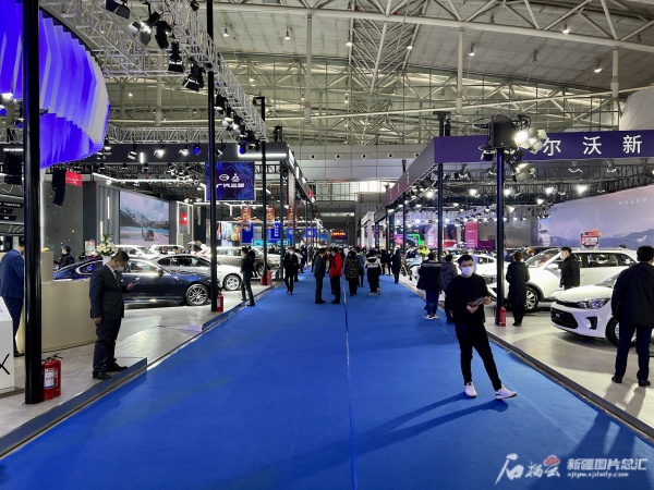 冬季车展开展 推出多项惠民购车举措