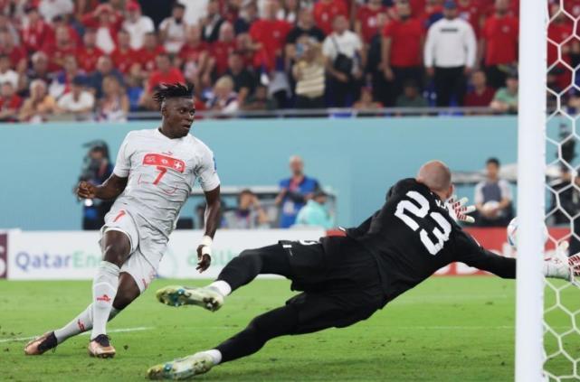 央视现场直播!葡萄牙战瑞士力拼八强,C罗再度冲击世界杯纪录休闲区蓝鸢梦想 - Www.slyday.coM 央视现场直播!葡萄牙战瑞士力拼八强,C罗再度冲击世界杯纪录休闲区蓝鸢梦想 - Www.slyday.coM