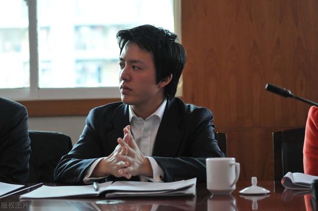 李云迪嫖娼被抓!商业代言告吹,多个品牌撇清关系休闲区蓝鸢梦想 - Www.slyday.coM 李云迪嫖娼被抓!商业代言告吹,多个品牌撇清关系休闲区蓝鸢梦想 - Www.slyday.coM