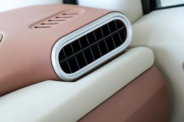 通勤代步、买菜带娃实用“萌宠”!这辆超Q的小虎FEV你值得拥有休闲区蓝鸢梦想 - Www.slyday.coM 通勤代步、买菜带娃实用“萌宠”!这辆超Q的小虎FEV你值得拥有休闲区蓝鸢梦想 - Www.slyday.coM