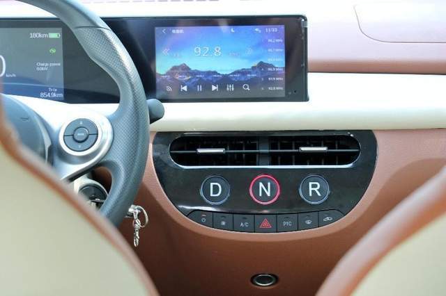 通勤代步、买菜带娃实用“萌宠”!这辆超Q的小虎FEV你值得拥有休闲区蓝鸢梦想 - Www.slyday.coM 通勤代步、买菜带娃实用“萌宠”!这辆超Q的小虎FEV你值得拥有休闲区蓝鸢梦想 - Www.slyday.coM