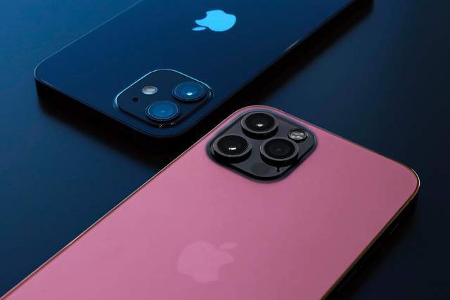iphone13粉色实物图,iphone13粉色款 但听说,这次iphone13的主打颜色是粉色,不知道真的假的.