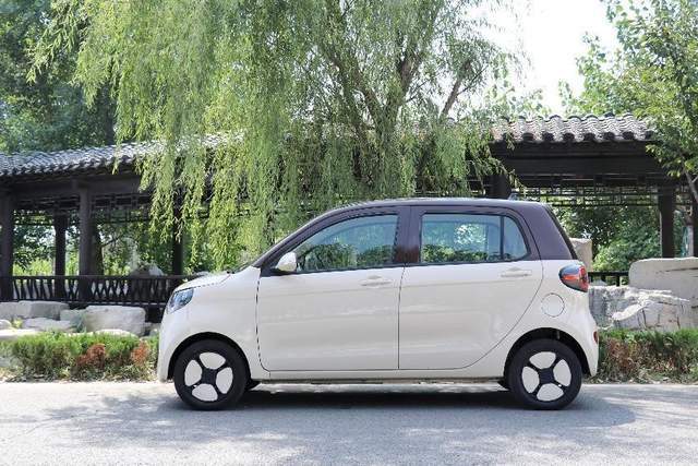 通勤代步、买菜带娃实用“萌宠”!这辆超Q的小虎FEV你值得拥有休闲区蓝鸢梦想 - Www.slyday.coM 通勤代步、买菜带娃实用“萌宠”!这辆超Q的小虎FEV你值得拥有休闲区蓝鸢梦想 - Www.slyday.coM