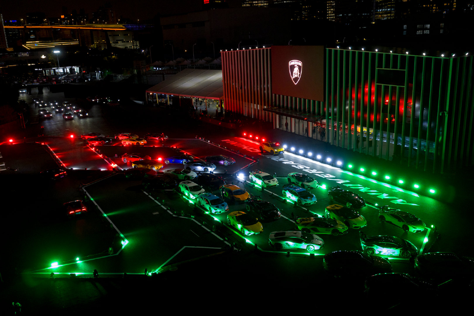 兰博基尼品牌日，一场纯正意式的高端炫酷大秀