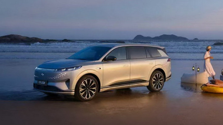 东风奕派2026款纳米01限时5.88万起、eπ008五座版限时15.99万起