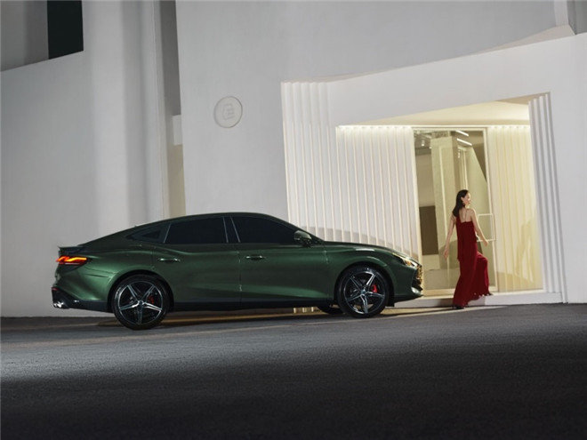 领航中国汽车品牌全球化,MG品牌将以技术和创新实现品牌向上休闲区蓝鸢梦想 - Www.slyday.coM 领航中国汽车品牌全球化,MG品牌将以技术和创新实现品牌向上休闲区蓝鸢梦想 - Www.slyday.coM