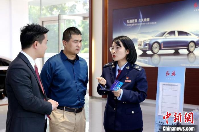 四川：2023年超35万辆新能源汽车免征车辆购置税64亿多元