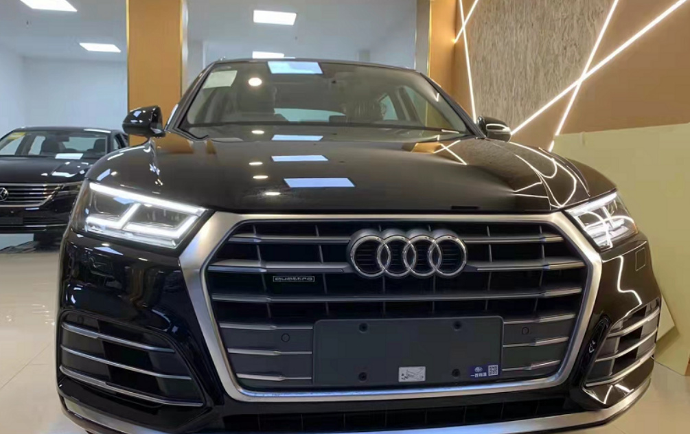 性能梦的碰撞!大众途锐20周年特别版对比奥迪Q5L