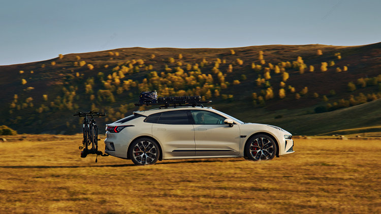 焕新极氪001上市！900V架构全系标配，猎装销冠再树标杆