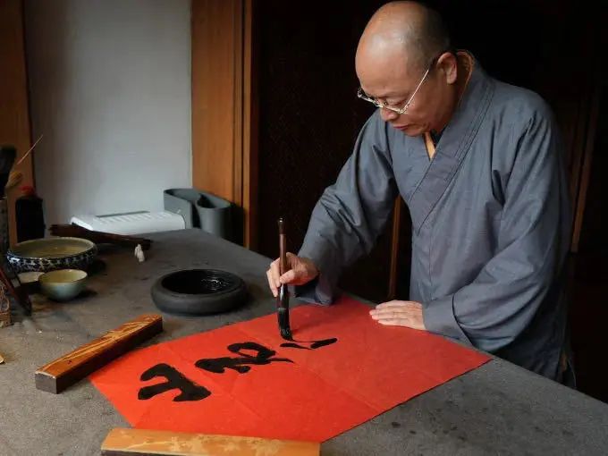 3000份灵隐寺祈福年历免费送,还有kindle等你拿!休闲区蓝鸢梦想 - Www.slyday.coM 3000份灵隐寺祈福年历免费送,还有kindle等你拿!休闲区蓝鸢梦想 - Www.slyday.coM