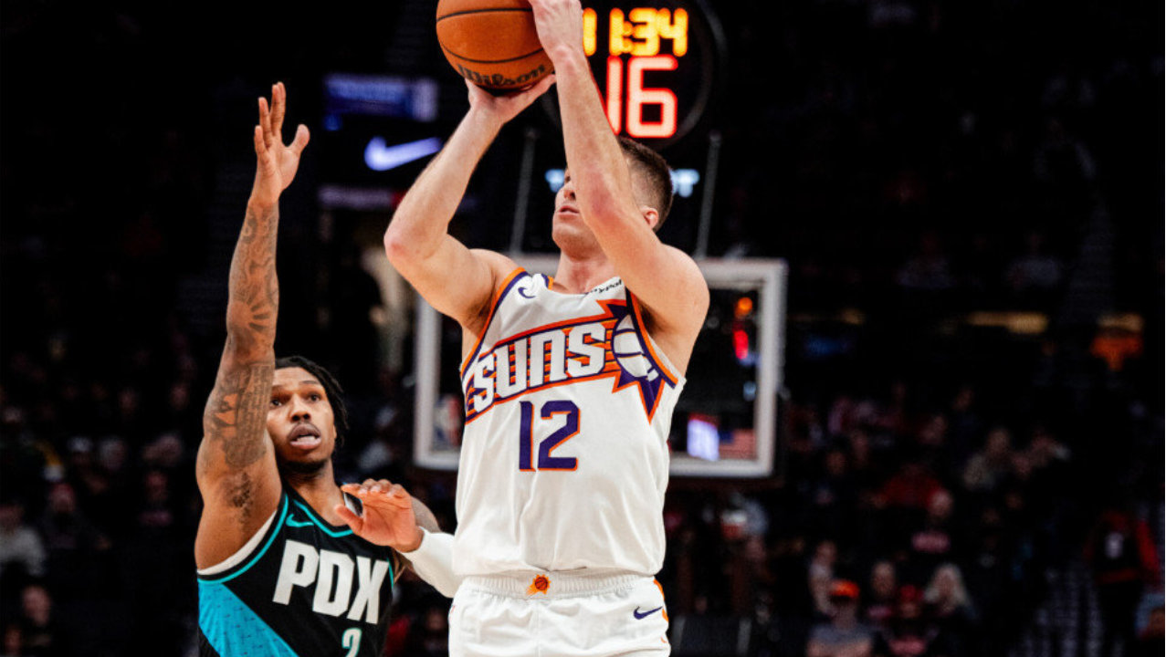 太阳19分逆转开拓者！落选奇兵30+10+8三分创新高 杨瀚森遭DNP