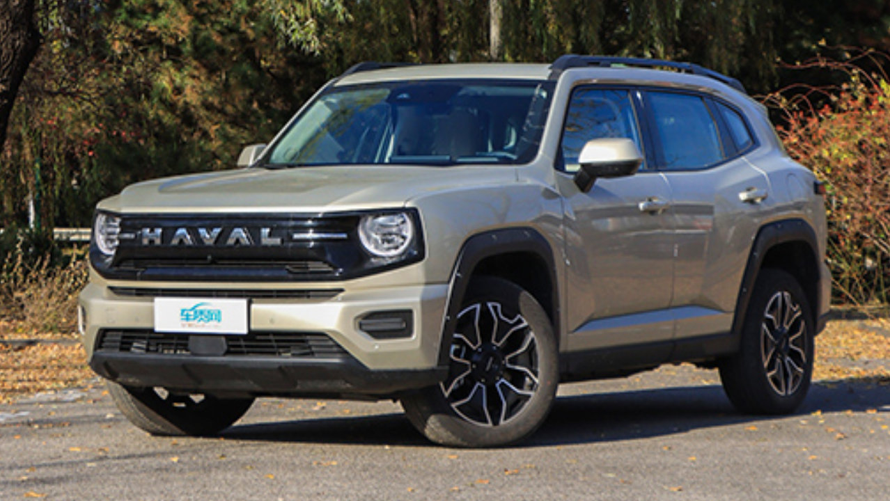 通勤撒野两不误 试驾哈弗大狗PLUS Hi4