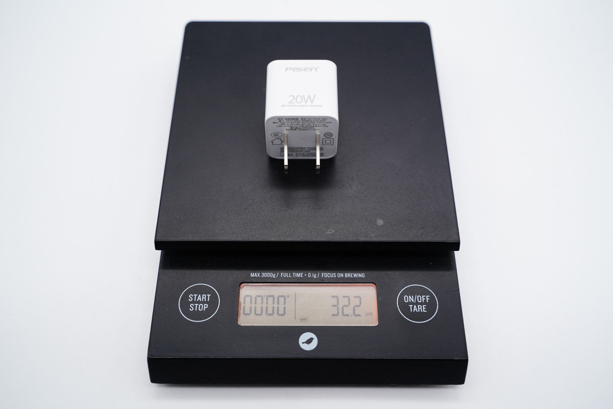 拆解报告：pisen品胜迷你20w 1a1c快充充电器