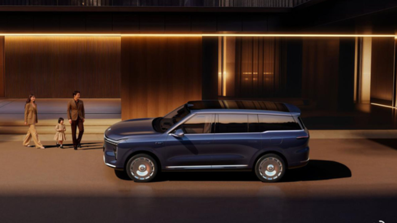 上汽旗舰的“终极答案”—智己LS9 告别大六座SUV的选择纠结