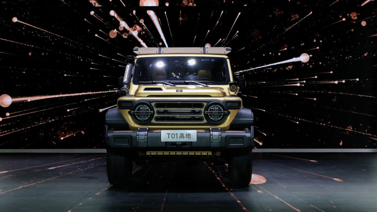 2025广州车展：212 T01高地正式上市，售价20.58万元