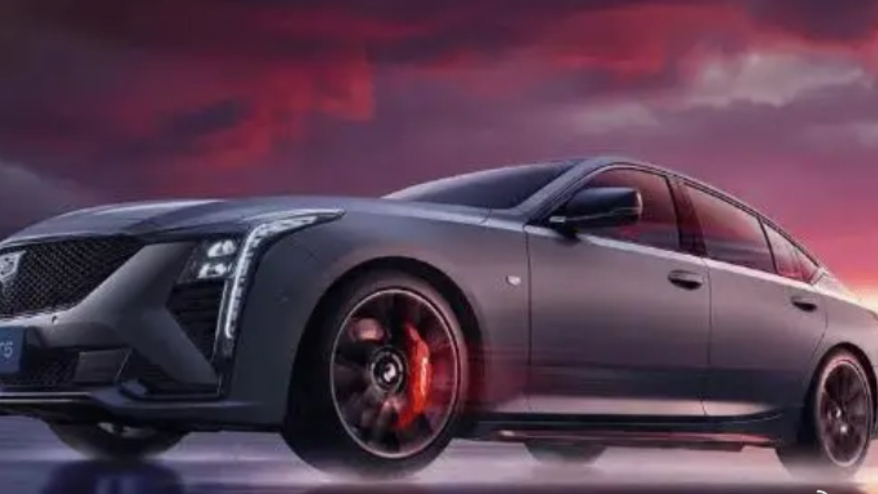 凯迪拉克 CT5 新车色飓风哑光灰及 V 专属红色性能选装包亮相广州车展