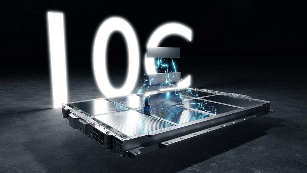 谁在将磷酸铁锂推向王座？