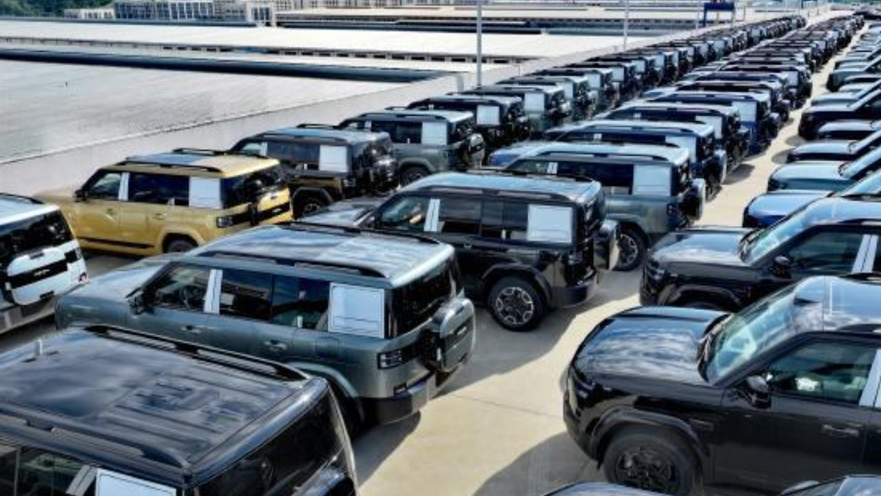 中国“插混SUV”新车王：刚上市两个月就登顶，月零售量破2万台