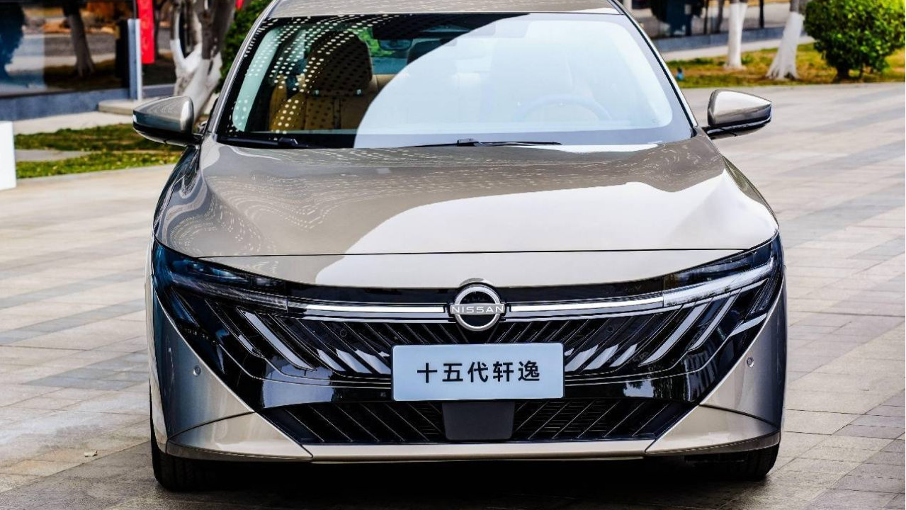 10万预算选十五代轩逸还是朗逸Pro？