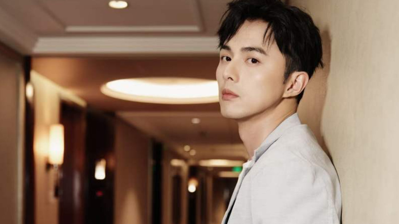 叶祖新：在对角色打破与重建中，找到演员的质感丨对话