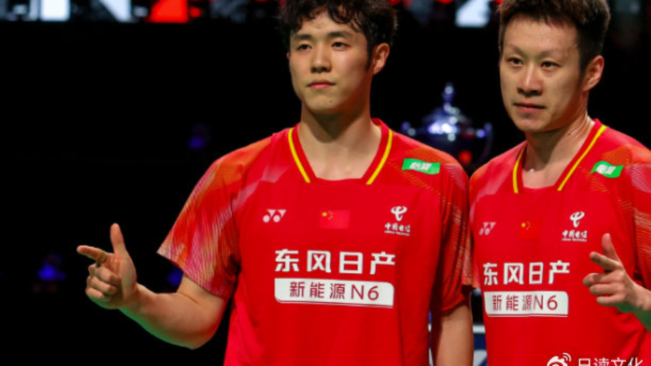 稳扎稳打！泰国公开赛何济霆/任翔宇2-0对手，顺利晋级正赛