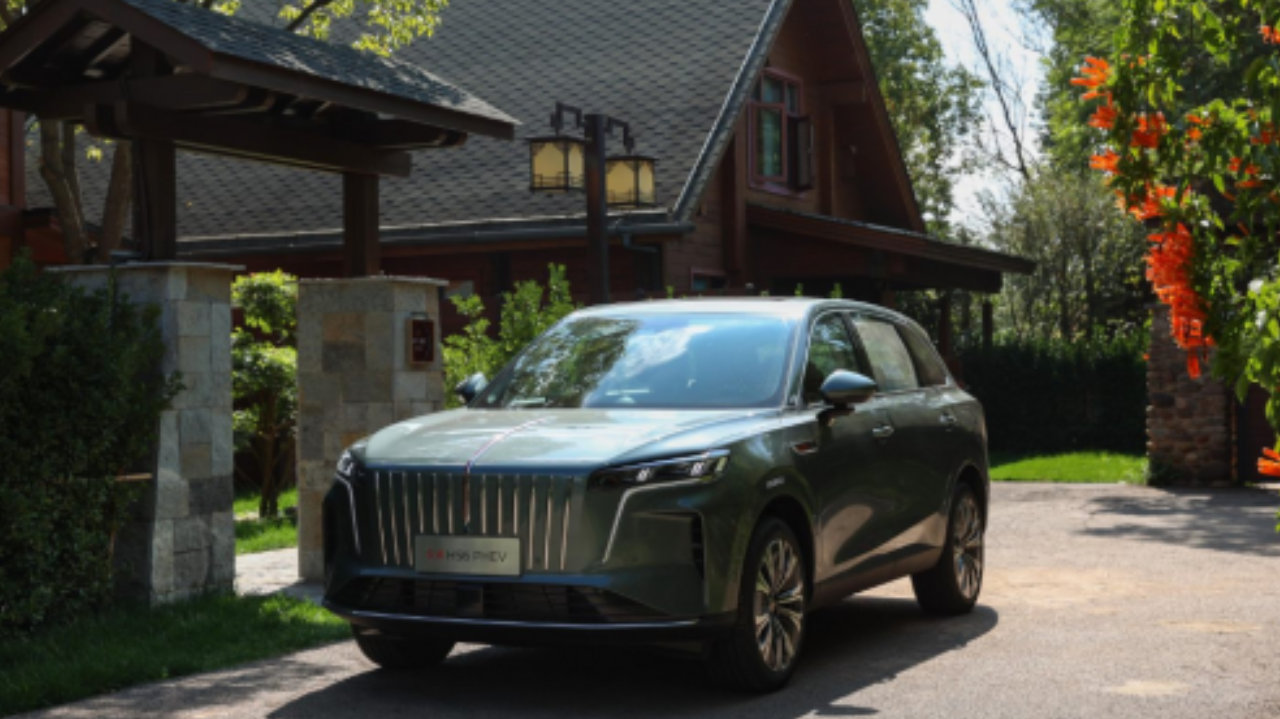 20万买家用大五座混动SUV,红旗HS6PHEV、理想L6、领克08、唐LDM怎么选