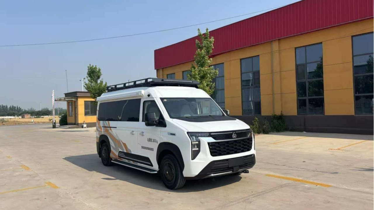 这个价位的先锋官宿营车，把家装上车，旅行从此无拘无束！