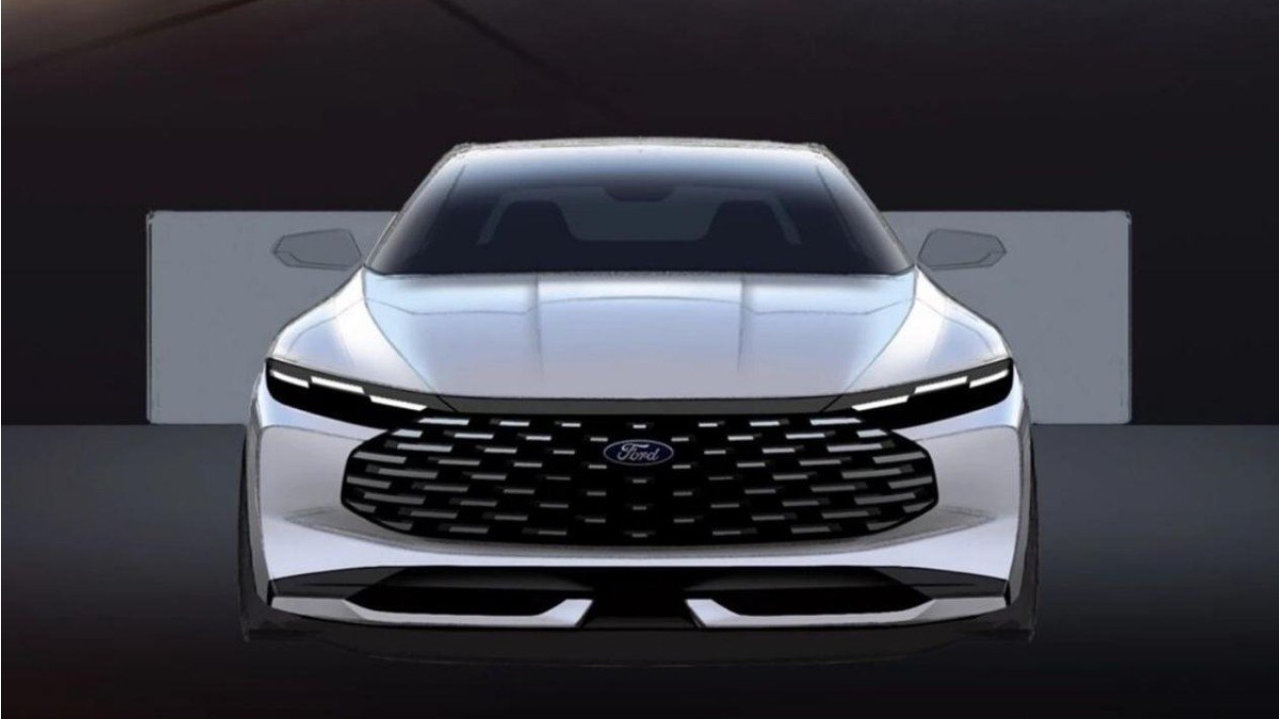 2026款蒙迪欧换新芯引热议，老车主车机投诉量却三连暴涨