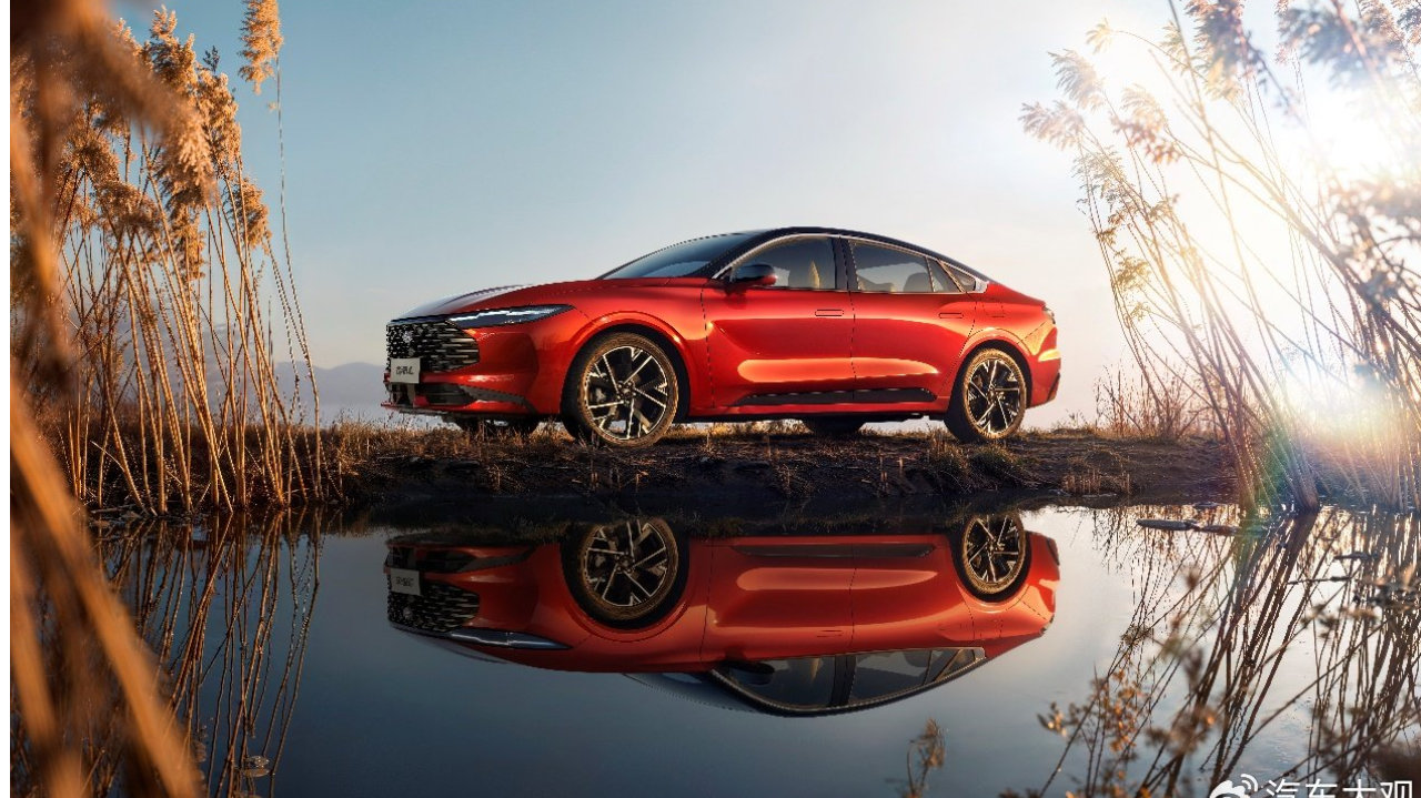 14.98万元起！搭载第五代2.0T EcoBoost®发动机，福特新蒙迪欧拉高同