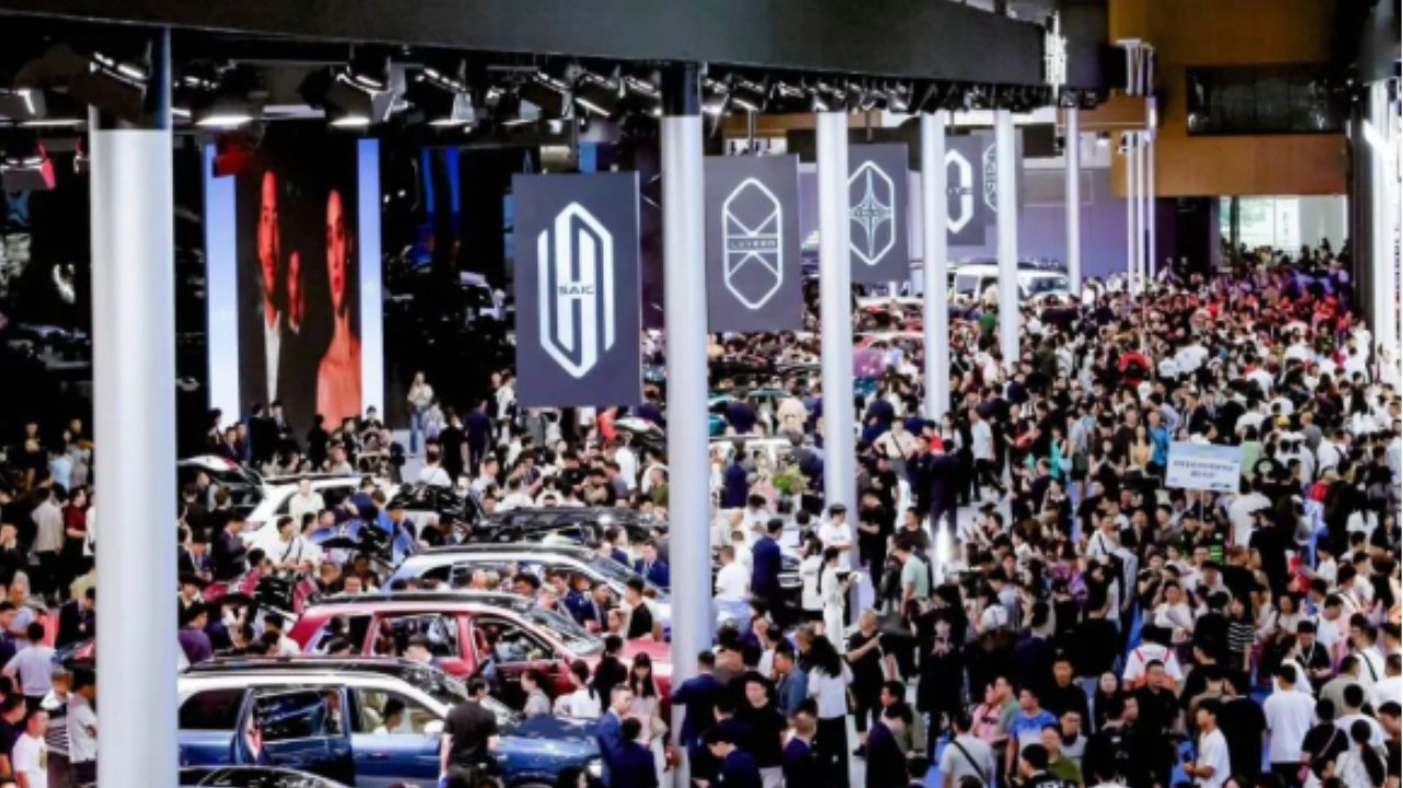 写在2025年最后一天：盘点中国车市十大事件