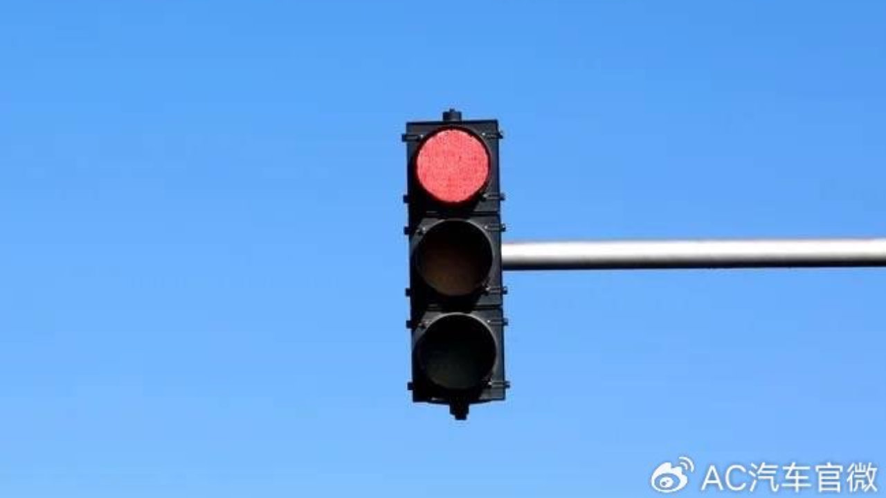 赚800却要赔车主1万，4S店拿走利润大头，门店沦为风险“接盘侠”？