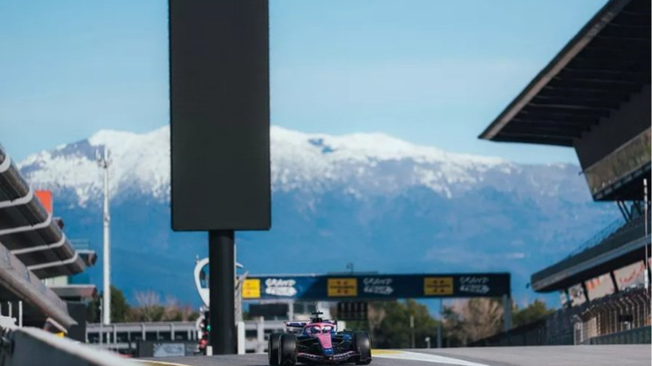 巴塞罗那测试D3：梅奔领跑全场，迈凯伦首次亮相！