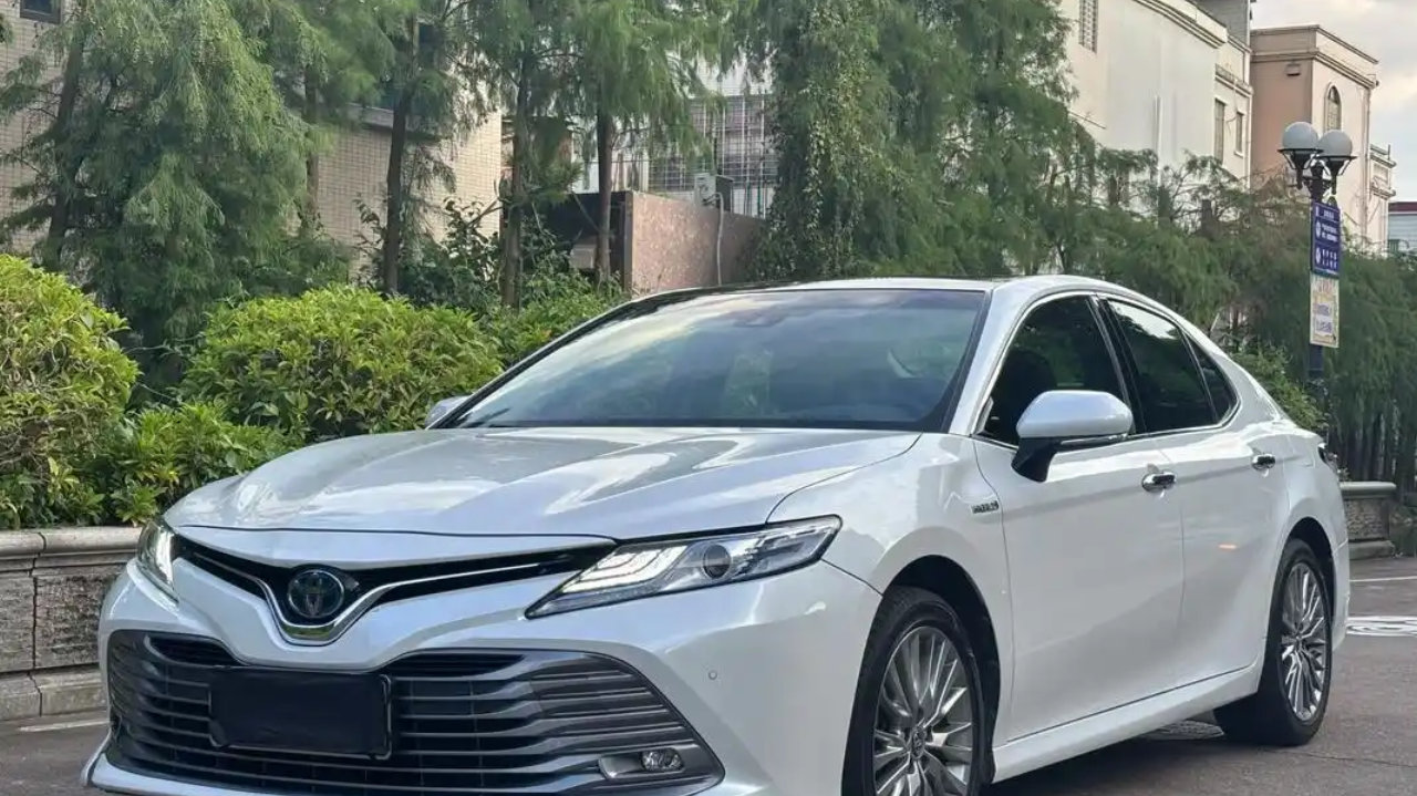 丰田凯美瑞——针对风噪、路噪与空腔共鸣的靶向处置