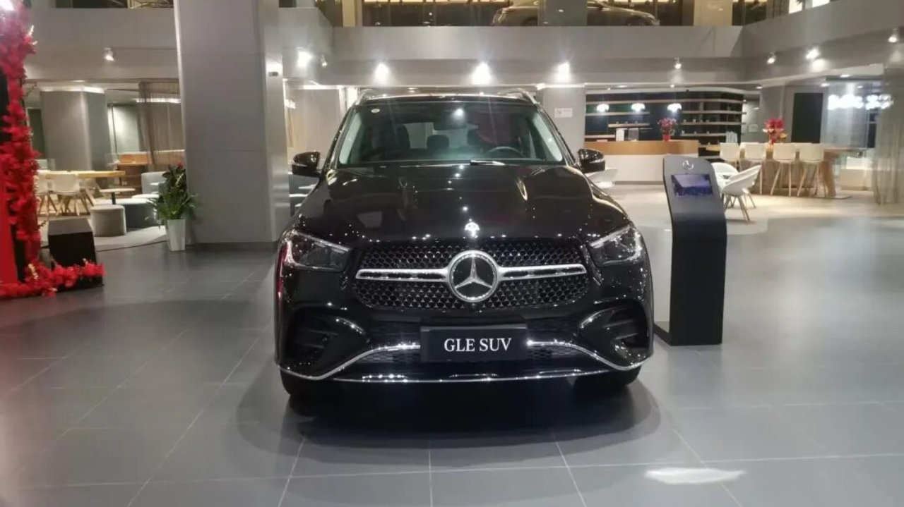 奔驰降价“雷声大雨点小”，多家经销商已退网