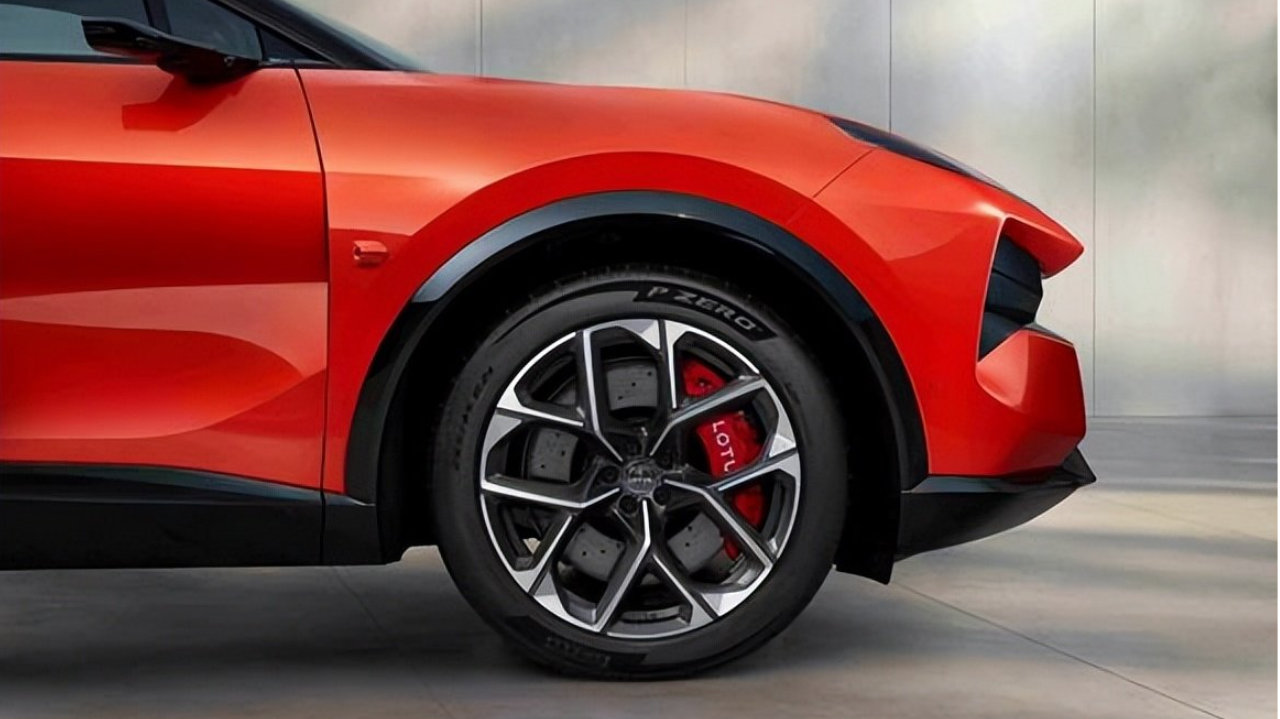 倍耐力为莲花跑车首款插电混动SUV For Me量身定制P Zero轮胎