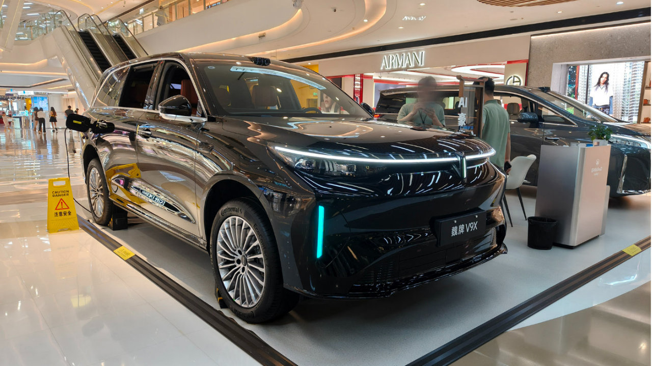 探店魏牌V9X：机械素质打动理工男，懂车人会选的9系旗舰