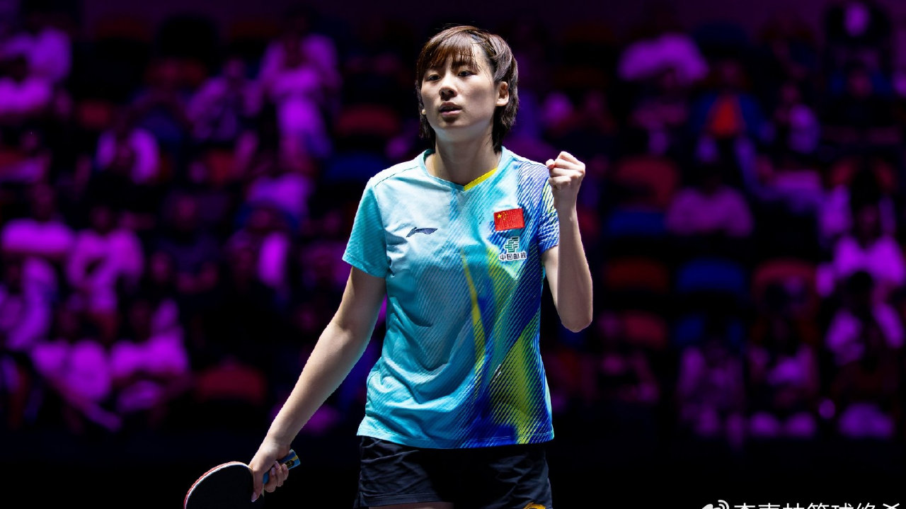 4-0横扫进四强！中国女乒22岁1米77新星崛起：新版王曼昱冲冠？