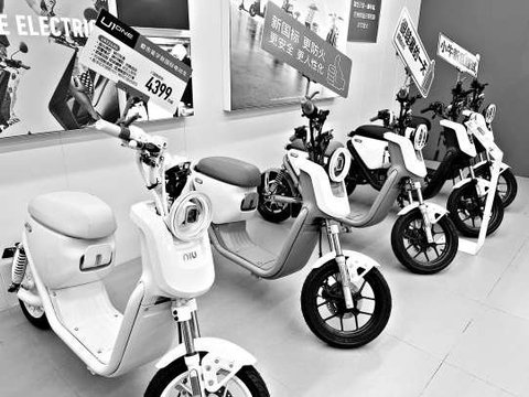 新车寥寥无几 门店内“青黄不接”