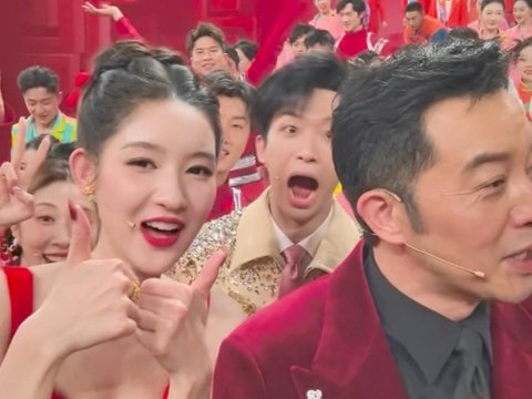 黄子弘凡称春晚负责快乐，活力四射被称邓超幼年体